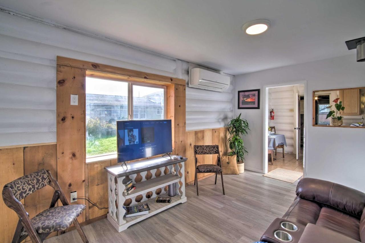 Unique Dog-Friendly Log Cabin Short Walk To Ocean Crescent City Ngoại thất bức ảnh