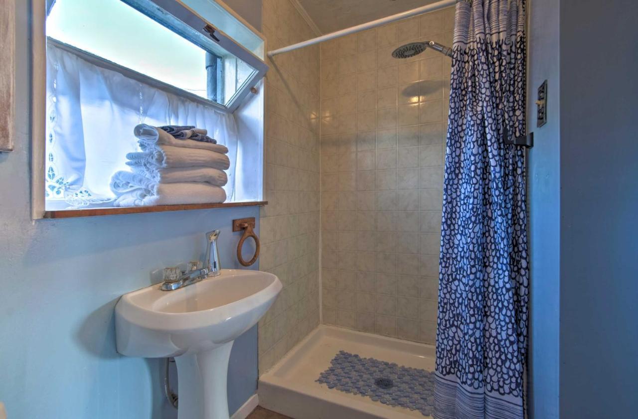Unique Dog-Friendly Log Cabin Short Walk To Ocean Crescent City Ngoại thất bức ảnh